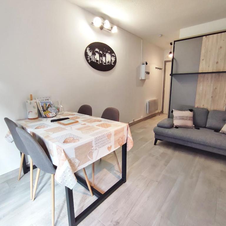 Le reflet des montagnes, studio, centre Luchon, 4 personnes - Studio - 5
