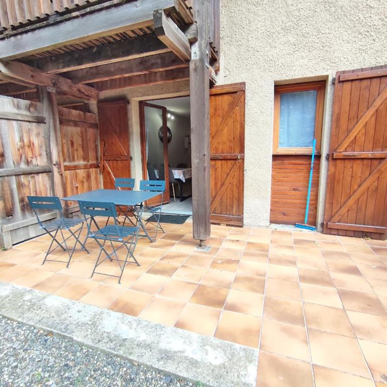 Le reflet des montagnes, studio, centre Luchon, 4 personnes - Studio - 10
