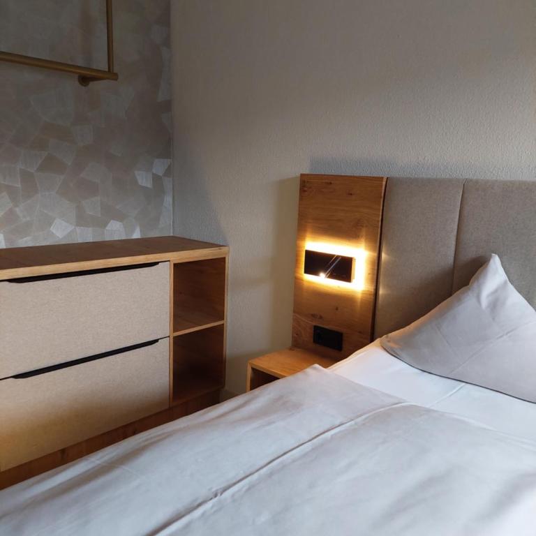 Auhof Wirtshaus & Suiten - Suite mit Balkon und kostenfreiem Eintritt ins Tauern Spa - 8