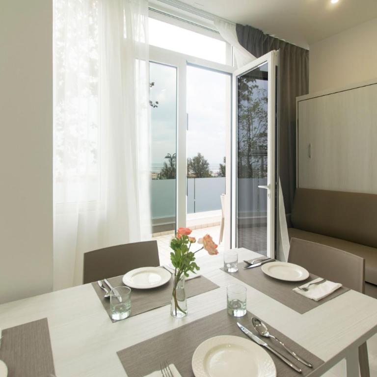 Residence Flow-R - Appartamento con 2 Camere da Letto, Balcone e Vista mare - 5