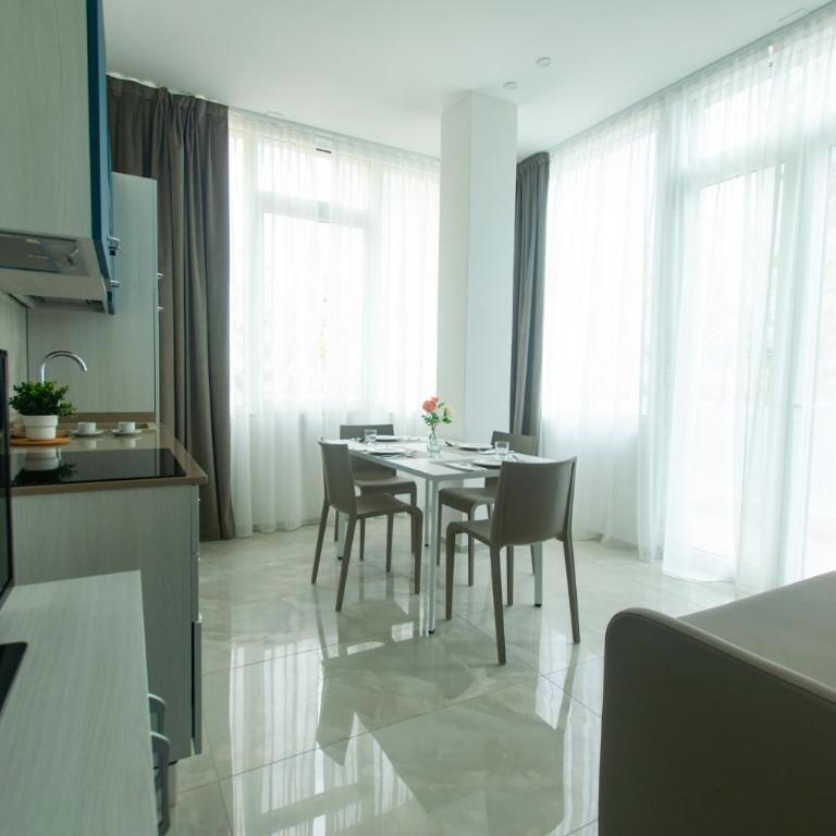Residence Flow-R - Appartamento con 2 Camere da Letto, Balcone e Vista mare - 2