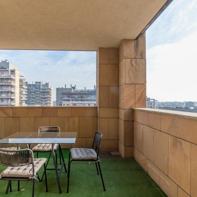 Splendida terrazza su Arcimboldi - Milano Bicocca - Appartamento con 1 Camera da Letto - 1