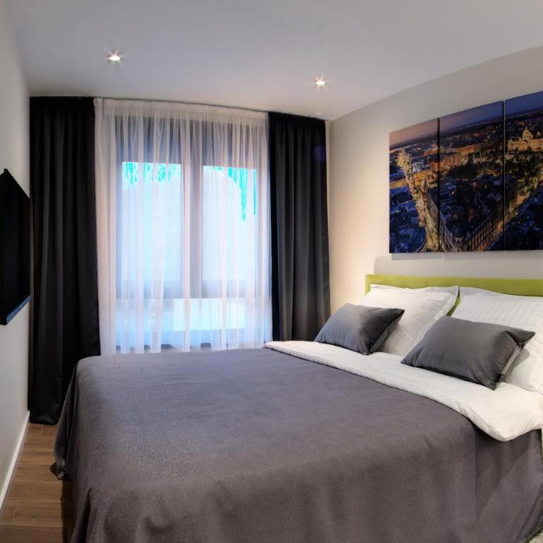 Apart Hotel Maksimum - Deluks Suite - 1