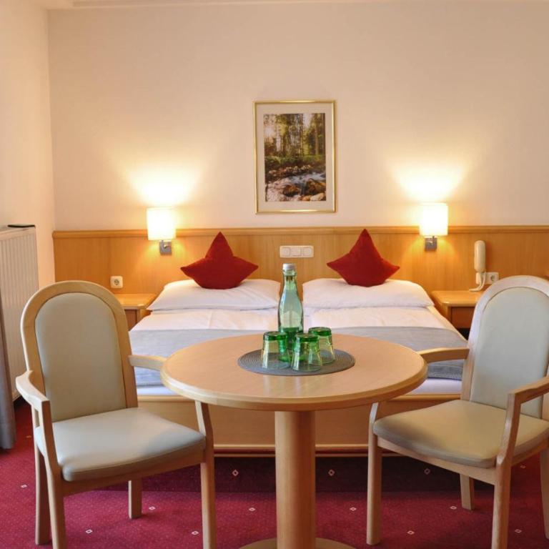 Heart Hotel Himmelberg - Doppelzimmer - 4