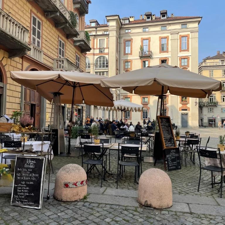 Emozione Torino - affascinante, silenzioso, in palazzo d'epoca pressi piazza Solferino - Appartamento con 2 Camere da Letto - 31
