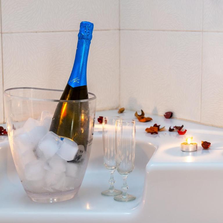 B&B Dei Musicisti - Camera Matrimoniale/Doppia con Letti Singoli con Bagno Privato - 17