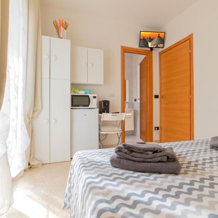 B&B Dei Musicisti - Camera Matrimoniale Deluxe con Balcone e Bagno Privato - 6