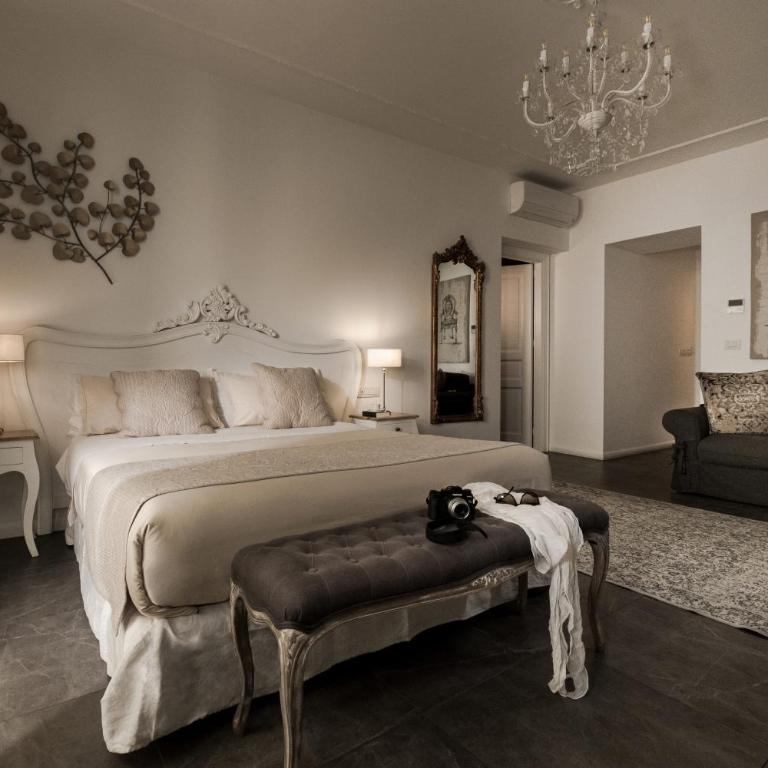 Palazzo Natoli Boutique Hotel - Camera Matrimoniale Deluxe - 3
