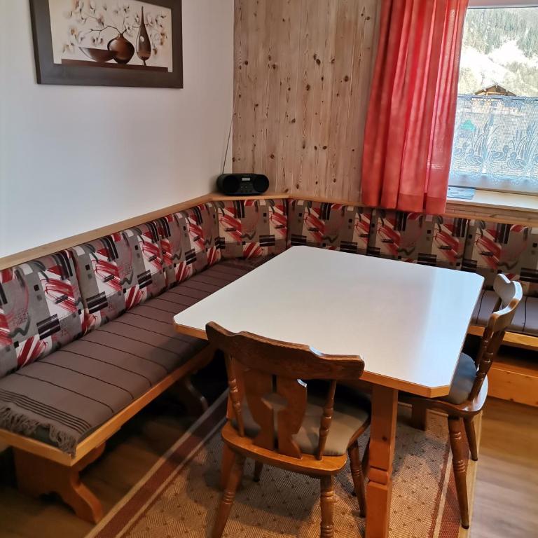 Ferienwohnung Hohe Wand - Apartment mit Blick auf die Berge - 7