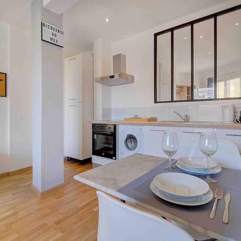 Le Max et Leo - 600m plage - Verrière côte d'Azur - Appartement avec Balcon - 3