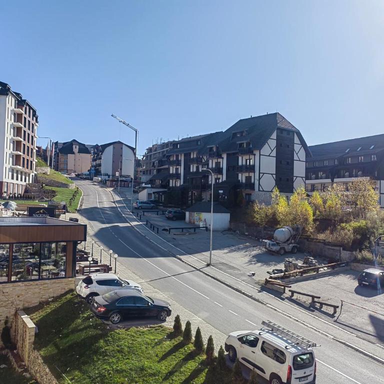 White Apartman Kopaonik - One-Bedroom Apartment - 23