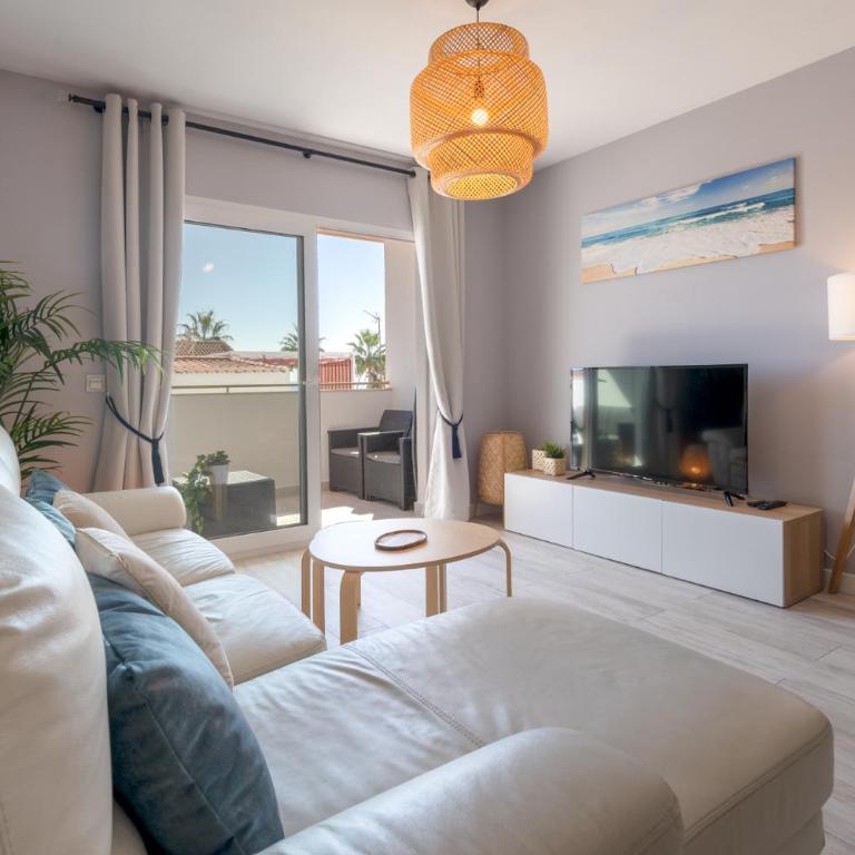 Lets in the Sun Sea View Apartment Calabella - Apartamento de 3 dormitorios - 2