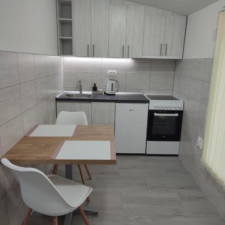 Ana Belgrade Apartments - Apartman - Prizemlje - 4