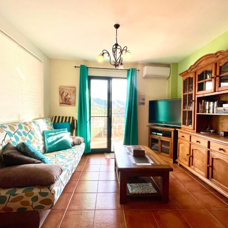 Apartamentos Axarquia , Frigiliana, terraza privada con vistas a la montaña rio y al mar - Apartamento de 1 dormitorio - 55