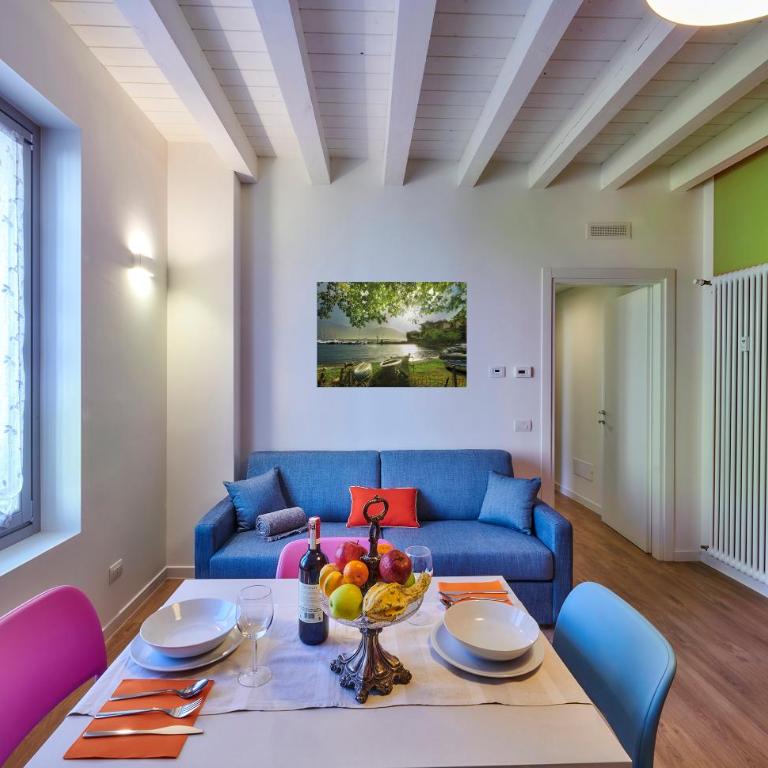 Lecco Lake Apartments Villa Liberty - Deluxe Double or Twin Room with Mountain View - 3