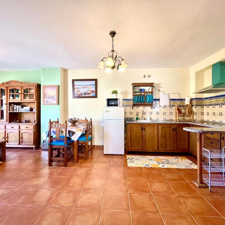 Apartamentos Axarquia , Frigiliana, terraza privada con vistas a la montaña rio y al mar - Apartamento de 1 dormitorio - 25