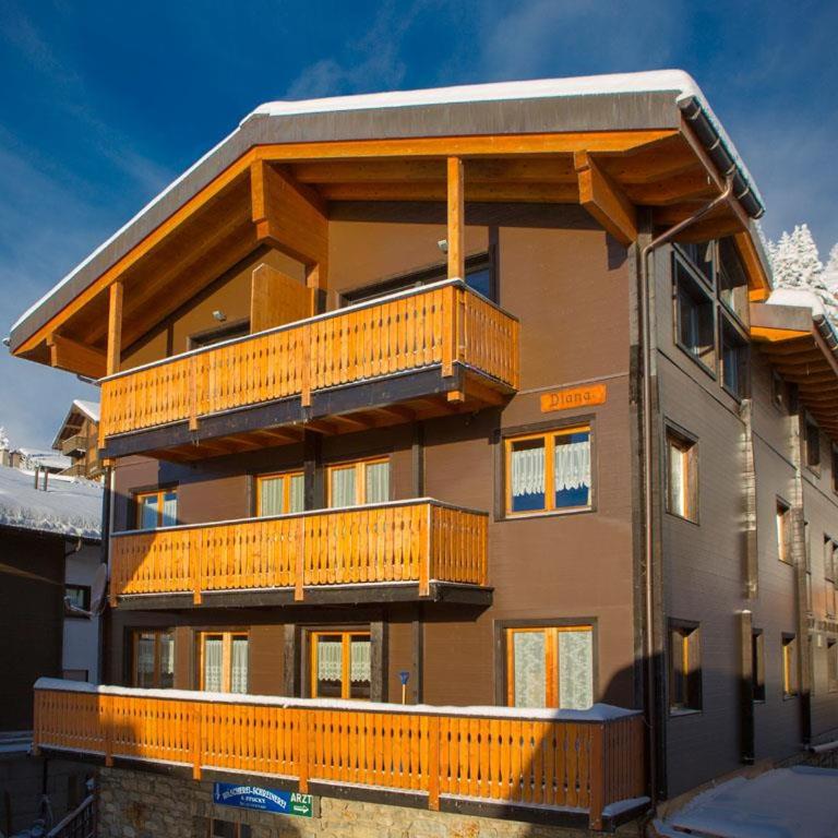 Chalet Diana - Spacious flat - Village core - South facing - Ski-in/Ski-out - Apartment mit 3 Schlafzimmern - 15
