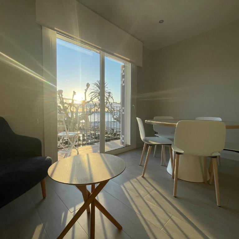 Apartaments Voramar Roses - Apartment - 21