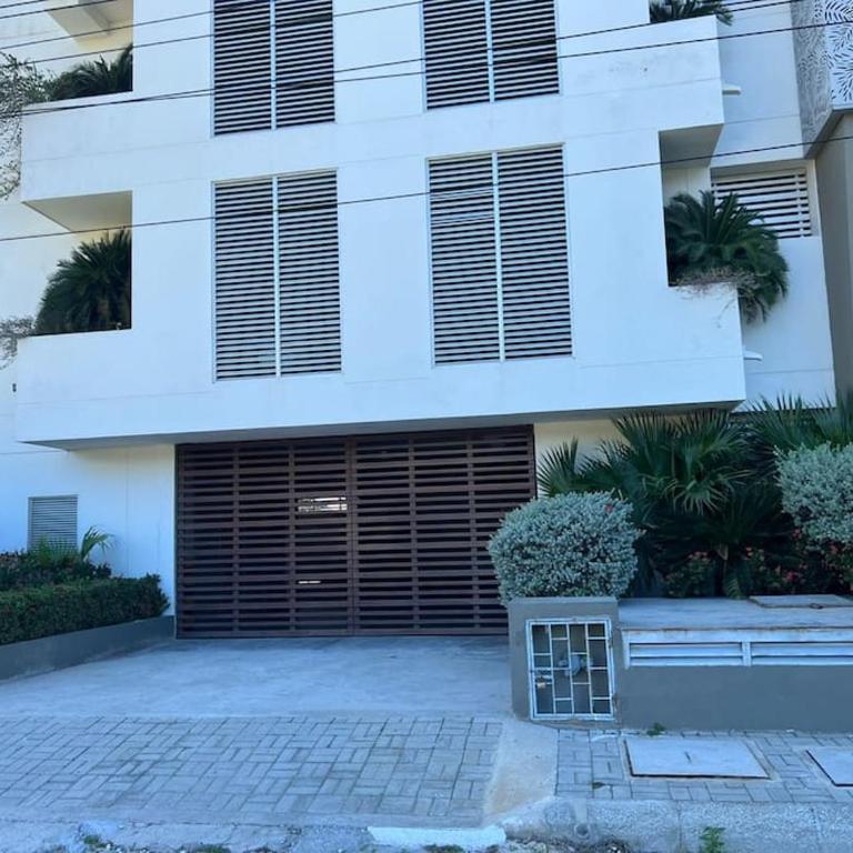 Hermoso Apt en Pozos Colorados, Santa Marta. - Apartamento de 2 dormitorios - 30