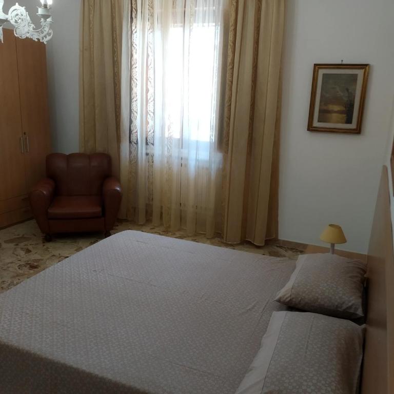 ROSSINI 33 - Appartamento con 2 Camere da Letto - 20