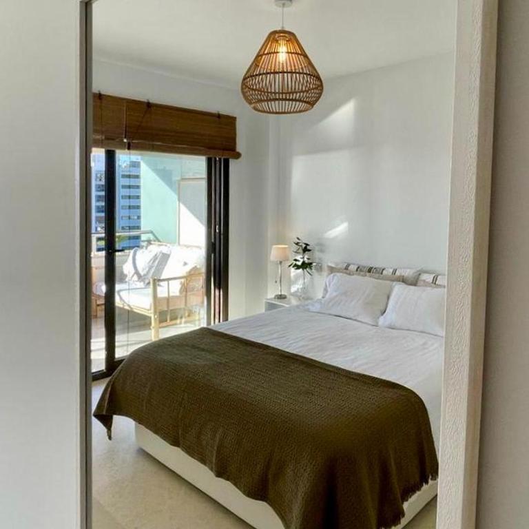 Precioso piso con magnifica vista cerca playa - Two-Bedroom Apartment with Sea View - 12