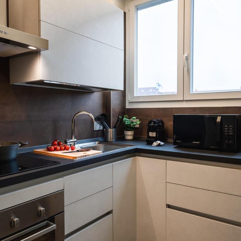 Appartamenti Vista Mole, Centro a 15 min - Luxury Suites & fast WiFi - Appartamento con 2 Camere da Letto - 11