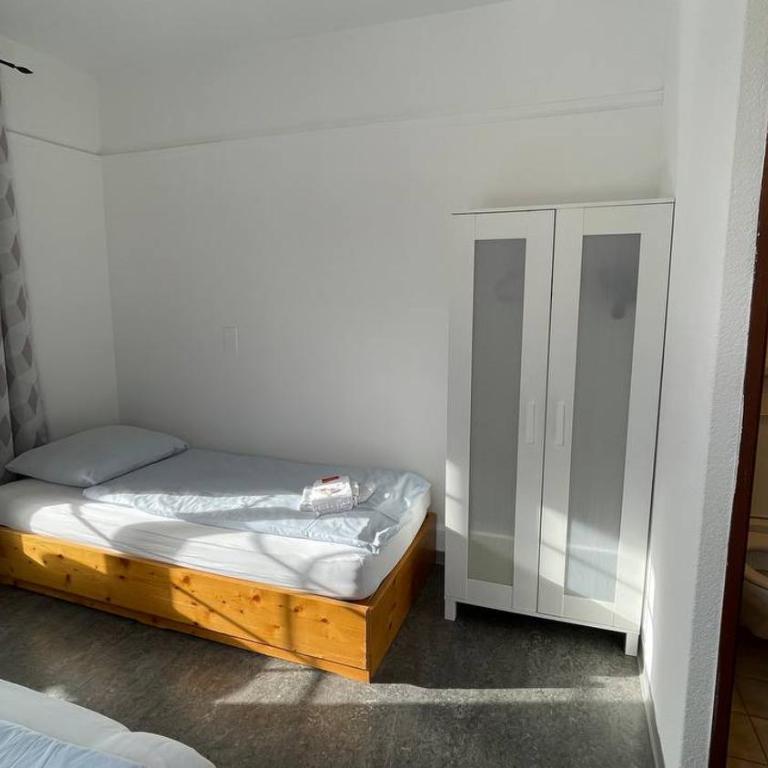 Zentrum Haus Davos - Doppelzimmer mit eigenem Bad - 4