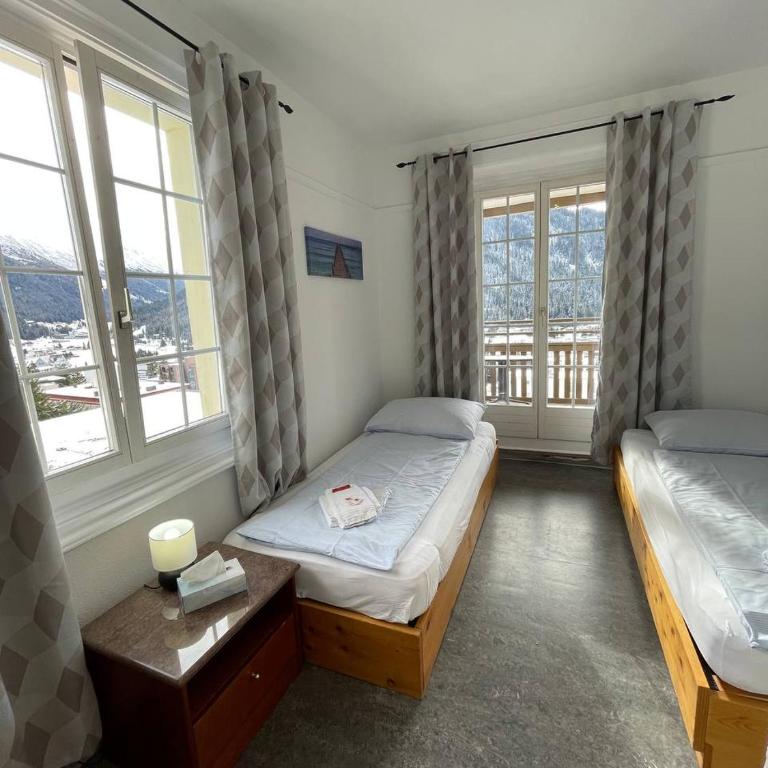 Zentrum Haus Davos - Doppelzimmer mit eigenem Bad - 5
