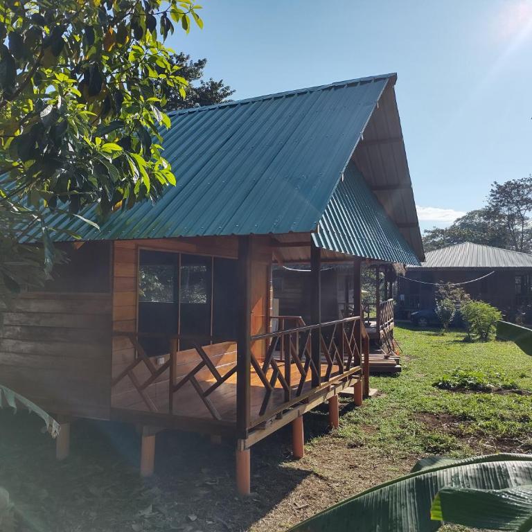 Quirquincho House Lodge - Triple Room with Private Bathroom - 3