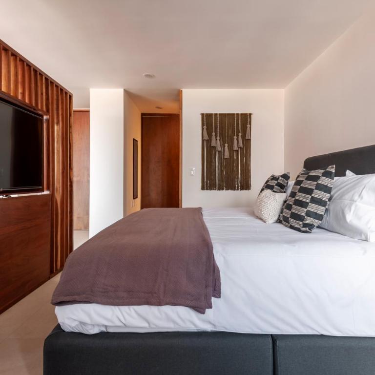 Alcazar Apartments - Studio Apartment - 8