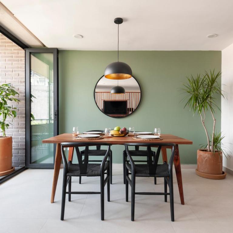 Alcazar Apartments - Studio Apartment - 15