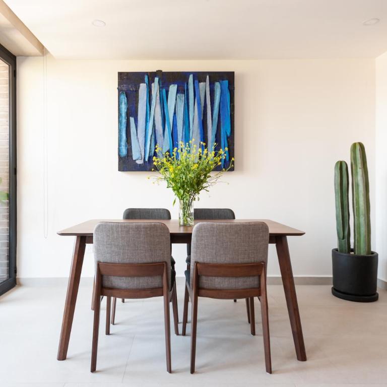 Alcazar Apartments - Studio Apartment - 6