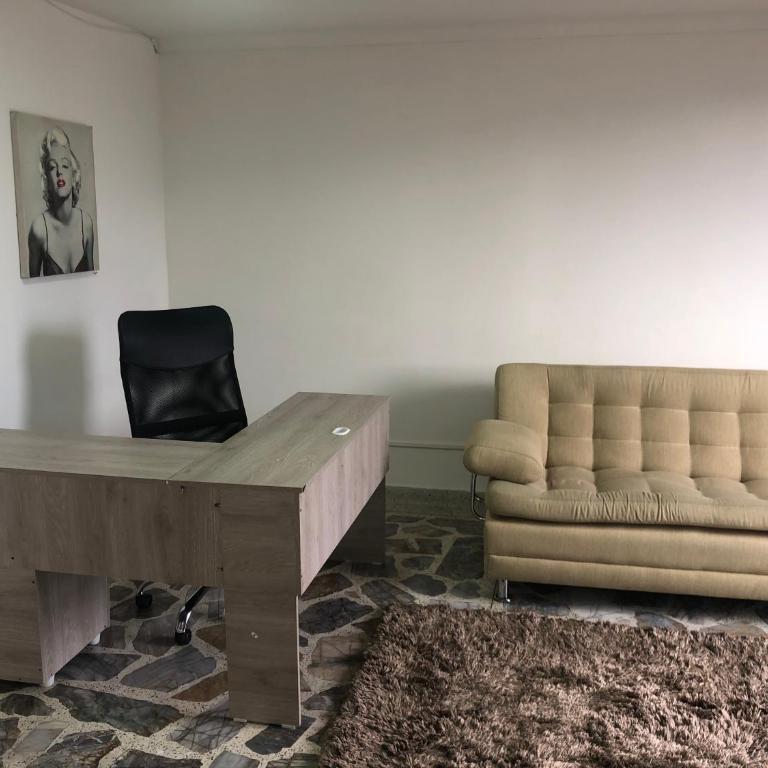 Apartamento cómodo en laureles, grande , céntrico , bien ubicado Apto303 - Apartment - 45