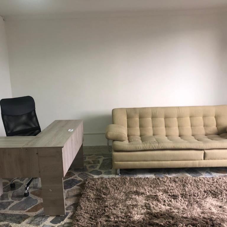 Apartamento cómodo en laureles, grande , céntrico , bien ubicado Apto303 - Apartment - 44