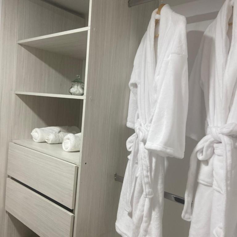 El corazón del eje cafetero! La mejor ubicación - Two-Bedroom Apartment - 2