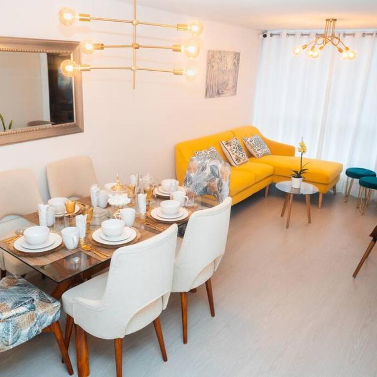 Hermoso departamento de 3 habitaciones - Three-Bedroom Apartment - 16