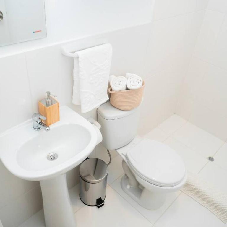 Hermoso departamento de 3 habitaciones - Three-Bedroom Apartment - 17