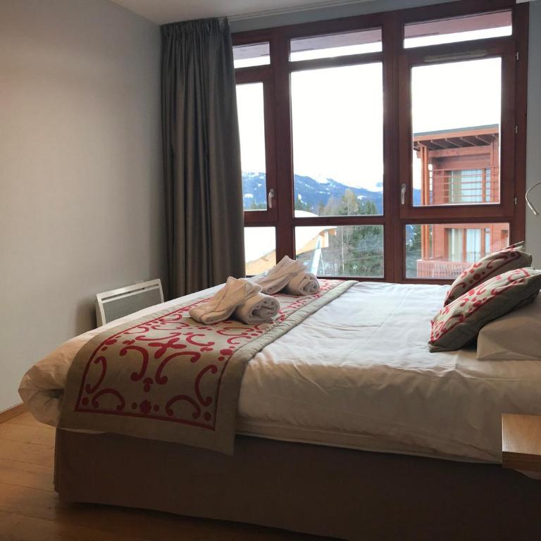 Appartement avec balcon, jacuzzi, sauna, salle de fitness, 3 chambres, parking - FR-1-346-536 - Appartement - 5