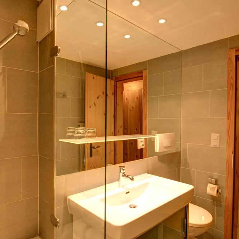 Chesa Munteratsch 2-Zimmerwohnung 101 Typ E - Apartment mit Seeblick - 19