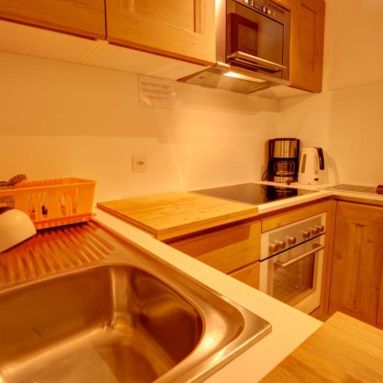 Chesa Munteratsch 2-Zimmerwohnung 102 Typ E - Apartment mit Seeblick - 12