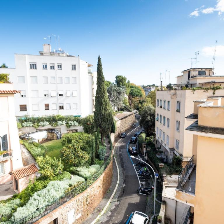RomAntic Tiny House Aventino - Appartamento con 1 Camera da Letto - 60