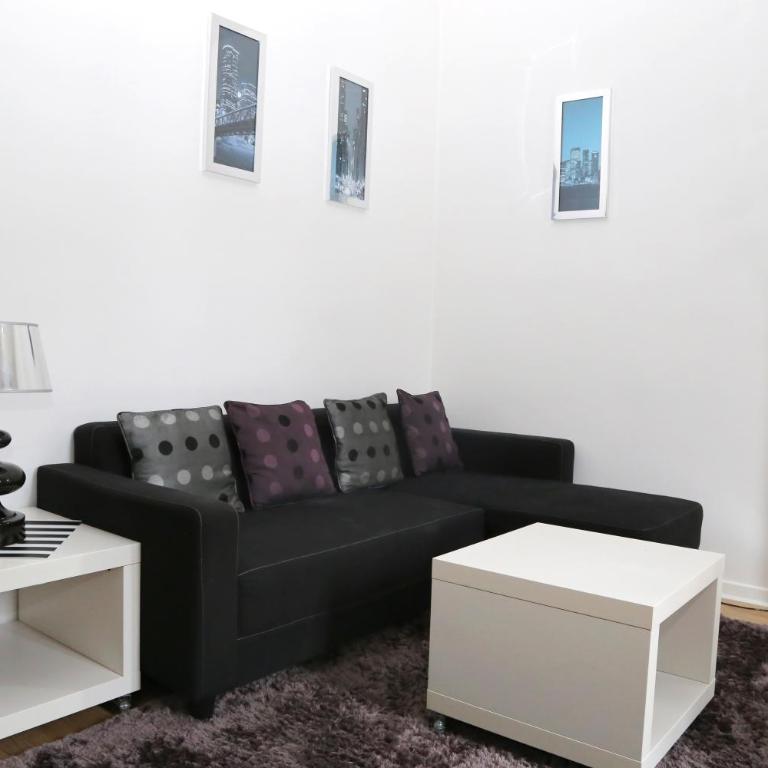 Appartement 3 pièces - Appartement 2 Chambres - 8