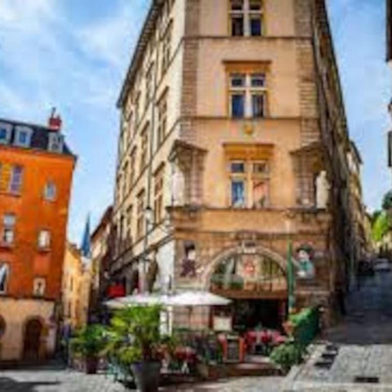 Pépite rare 8 personnes au cœur battant du Vieux Lyon - Appartamento con 2 Camere da Letto - 27