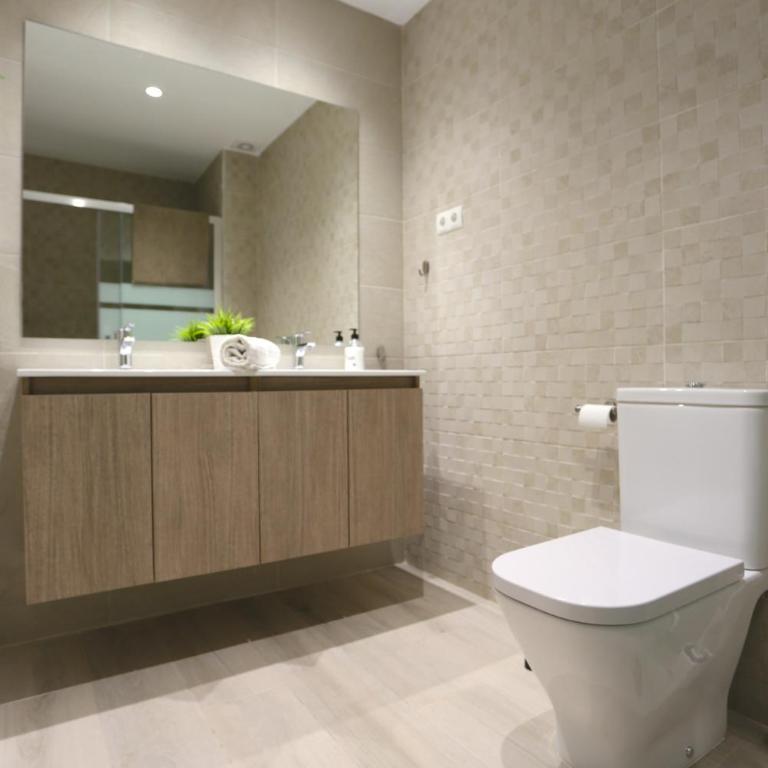OASIS Malaga City Apartment - Apartamento con terraza - 9