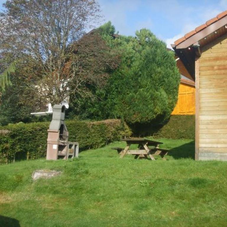 Chalet spacieux à Gérardmer avec terrasse et équipements familiaux - FR-1-589-65 - Maison de Vacances - 9