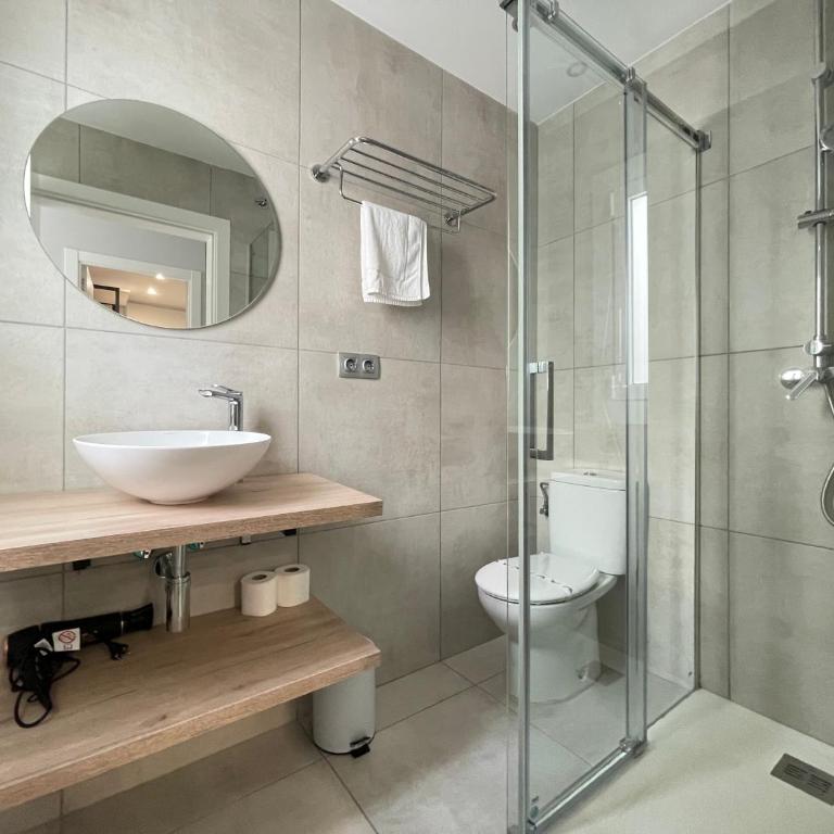Apartaments Voramar Roses - Apartment with Sea View - 10