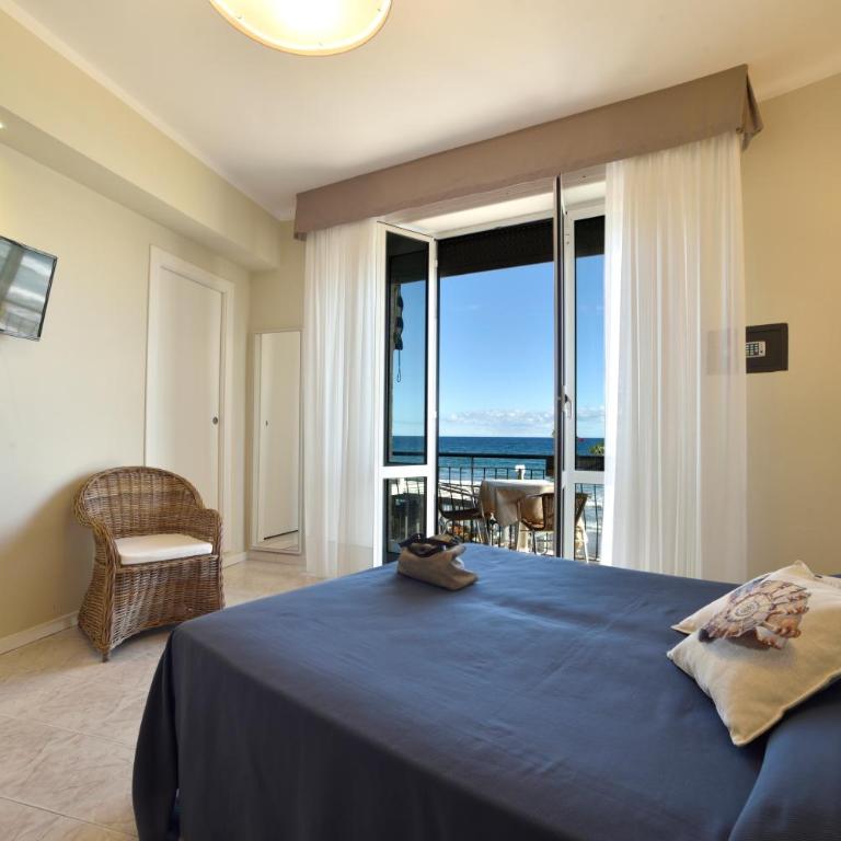 Hotel Bel Sit - Camera Matrimoniale/Doppia con Letti Singoli con Vista Mare - 2