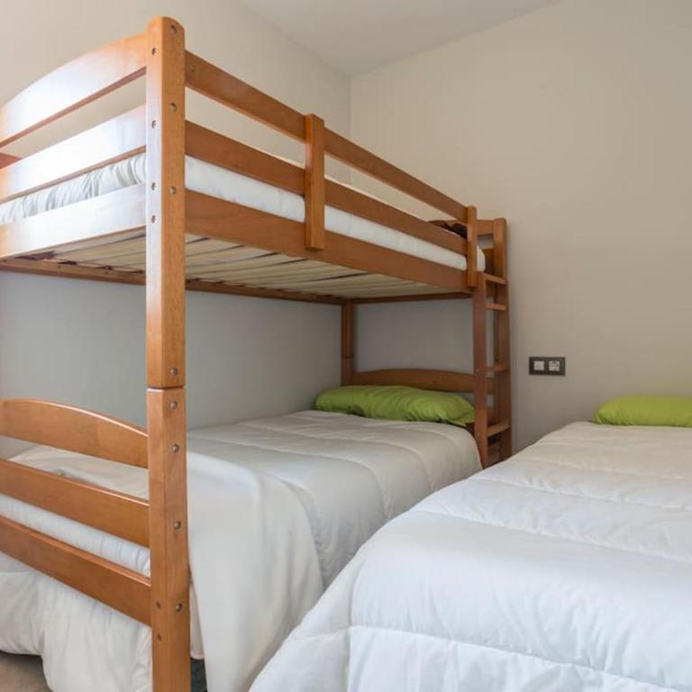 Piso de 2 habitaciones, 3 piscinas y cerca del mar - Two-Bedroom Apartment - 14