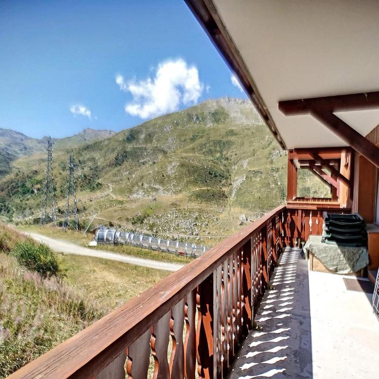Beau 3 pièces pour 6 pers, pied des pistes, Les Menuires - Appartement 2 Chambres - 7