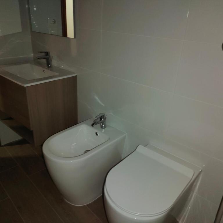 Francigena Viterbo Apartment con parcheggio gratuito a soli 2 minuti - Appartamento con 3 Camere da Letto - 35
